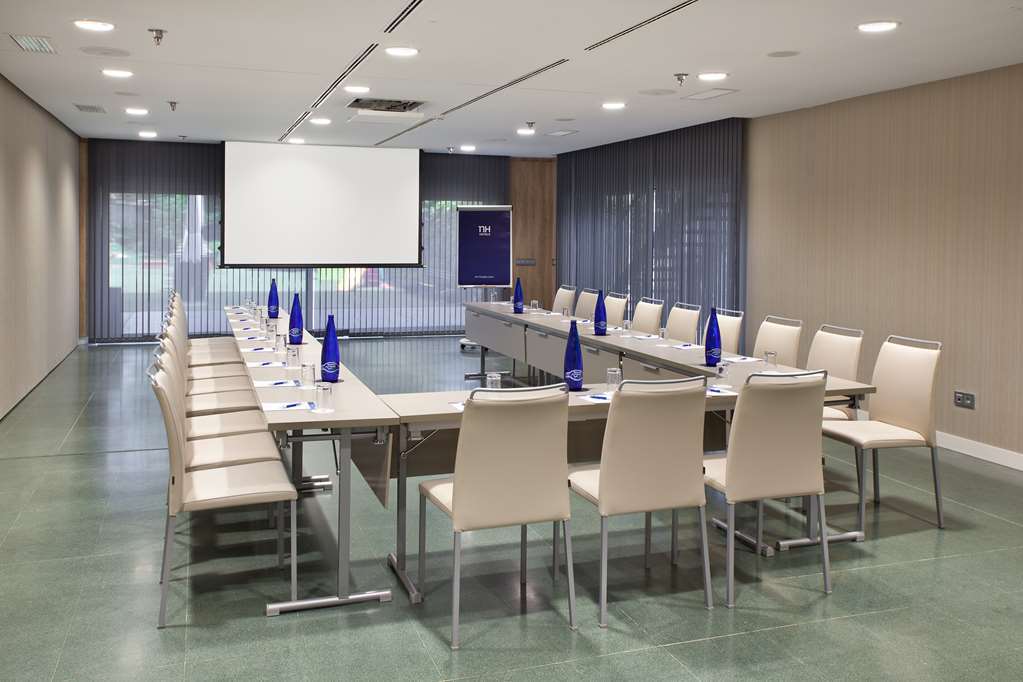 Nh Madrid Ventas Hotel Facilities photo